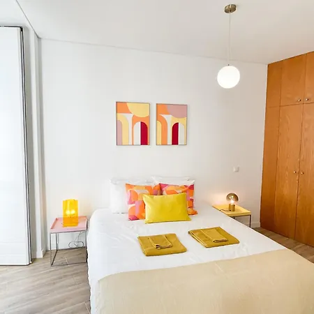 Luxury In Chiado 1 Br * 리스본