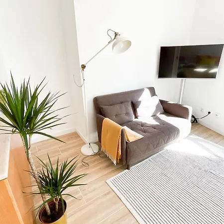 Luxury In Chiado 1 Br 아파트 *