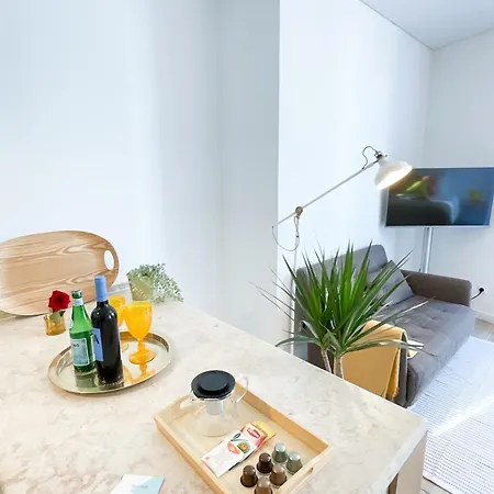 Luxury In Chiado 1 Br * 리스본