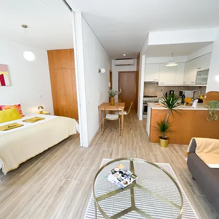 Luxury In Chiado 1 Br * 리스본