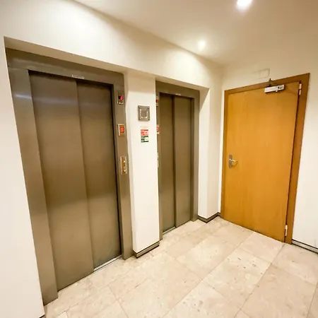 Luxury In Chiado 1 Br *